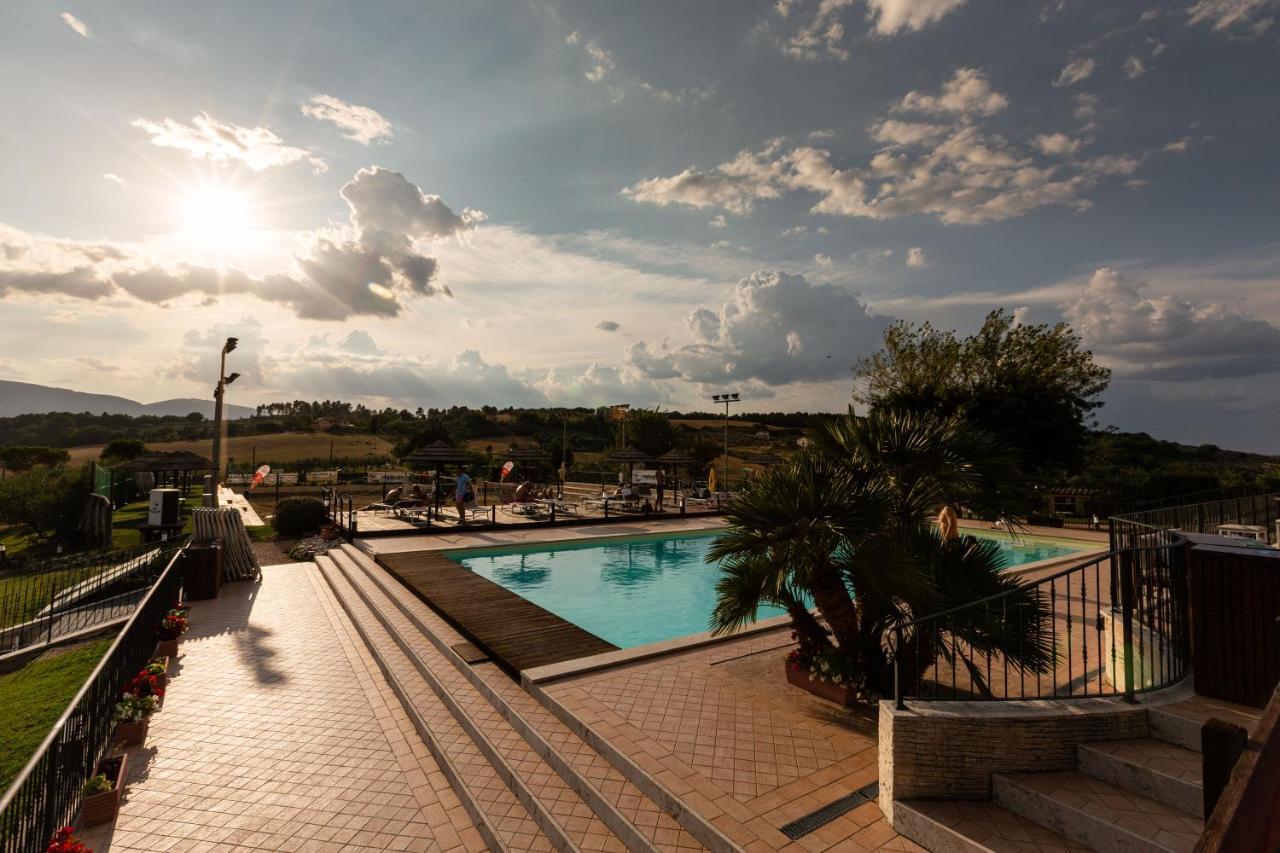 ספולטו Agriturismo Agrileisuretime מראה חיצוני תמונה