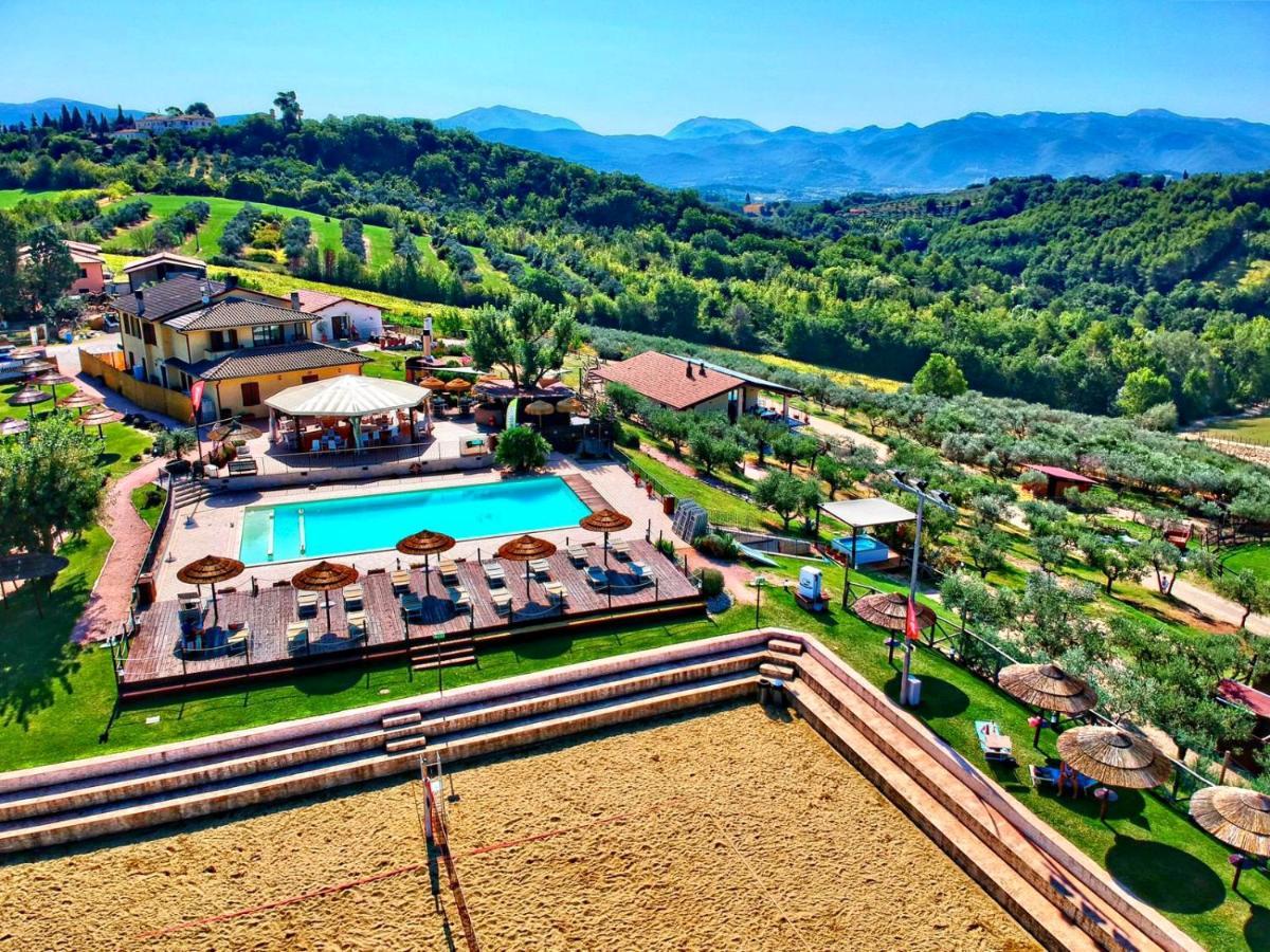 ספולטו Agriturismo Agrileisuretime מראה חיצוני תמונה